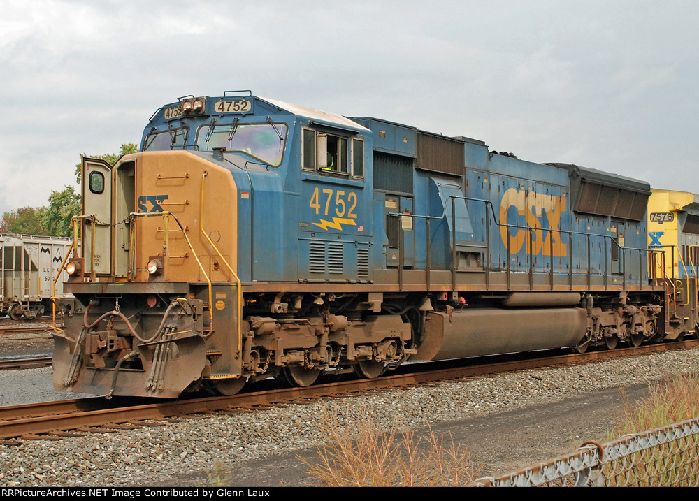 CSX 4752